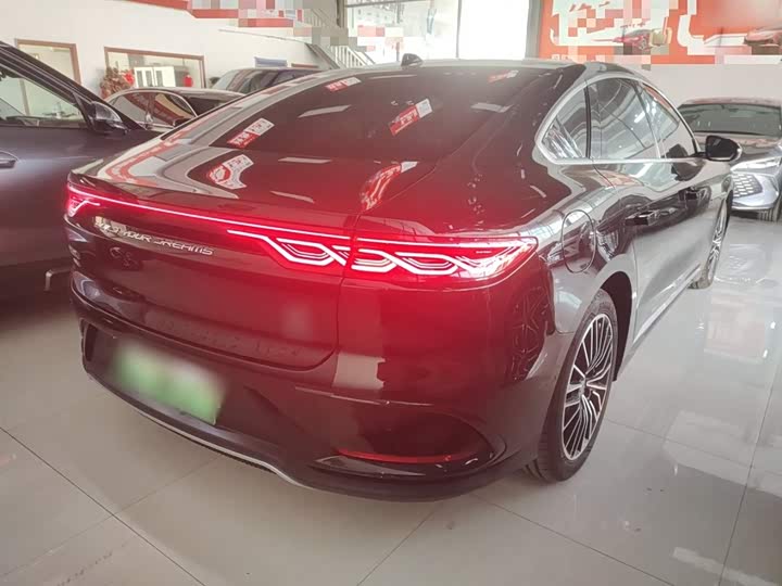 Фото 7 - BYD Han