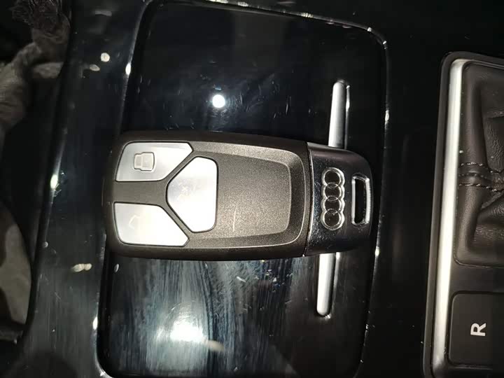 Фото 9 - Audi A5