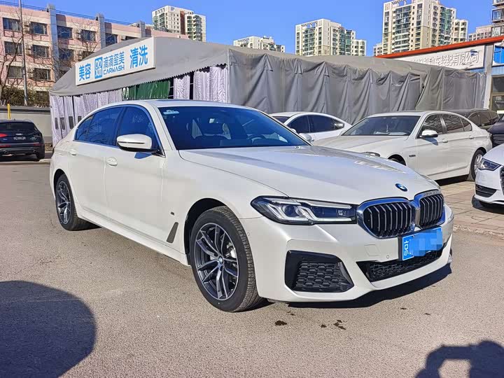 Фото 3 - BMW 5 Series