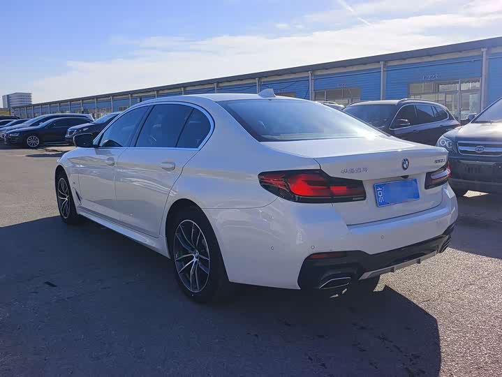 Фото 4 - BMW 5 Series