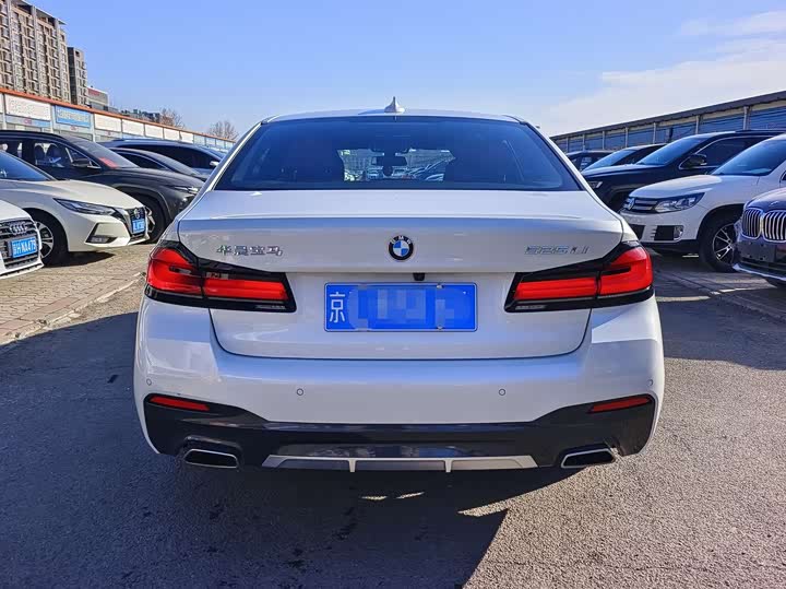 Фото 5 - BMW 5 Series