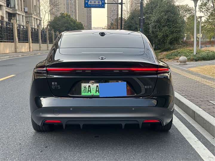 Фото 9 - Nio ET5