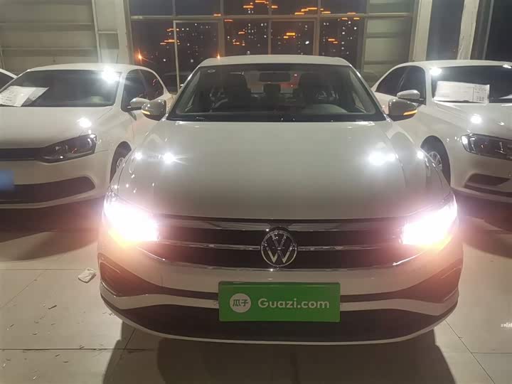 Фото 3 - Volkswagen Bora