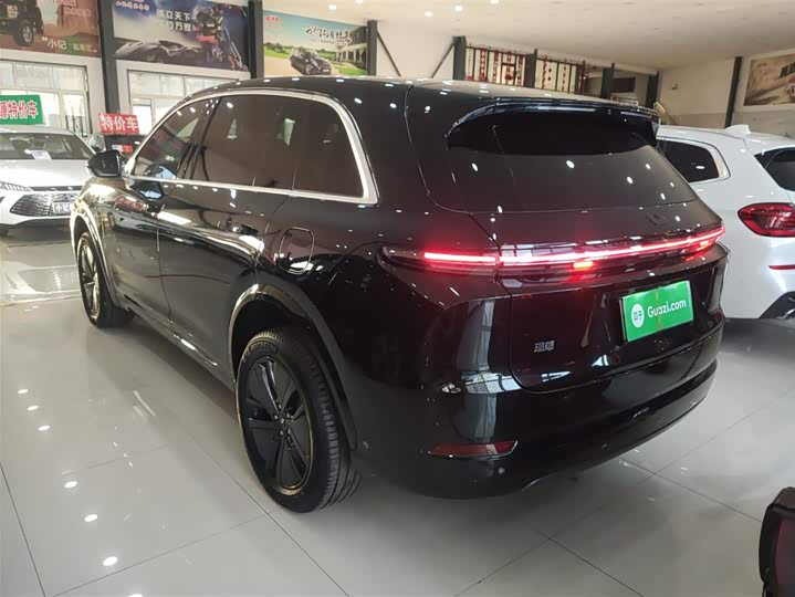 Фото 5 - LiXiang L7