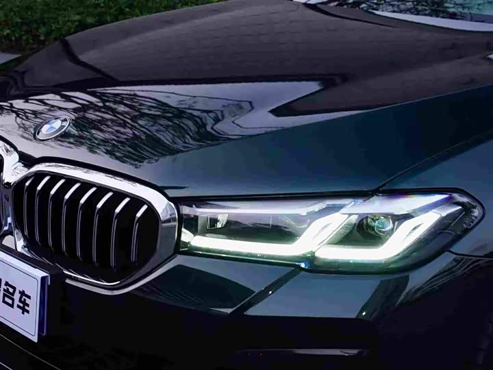 Фото 5 - BMW 5 Series