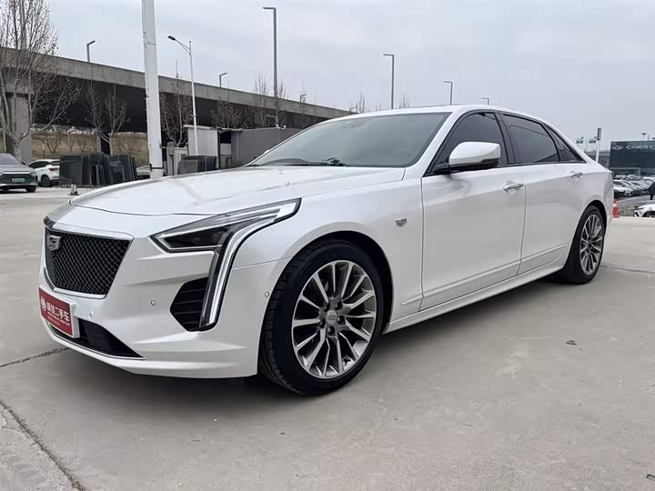 Фото 1 - Cadillac CT6