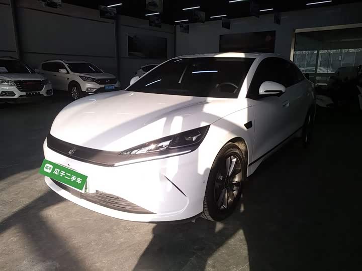 Фото 2 - BYD Qin L
