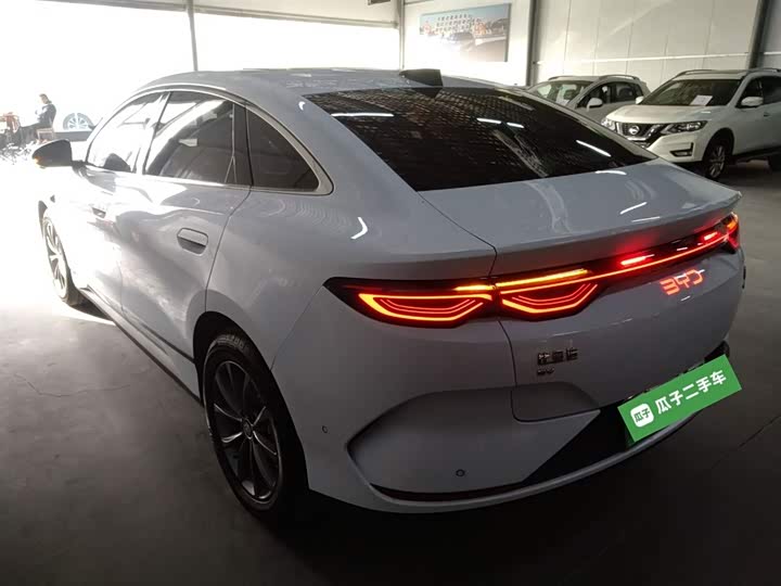 Фото 5 - BYD Qin L