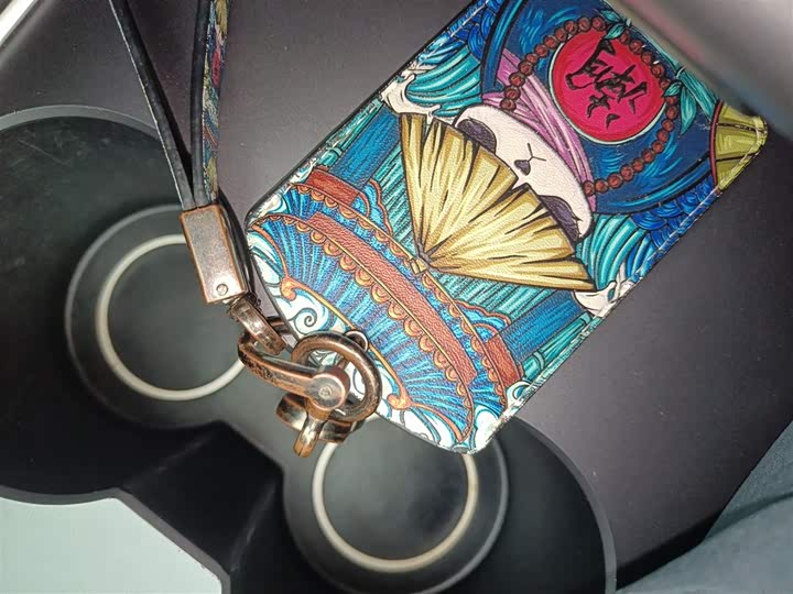 Фото 9 - Tesla Model 3