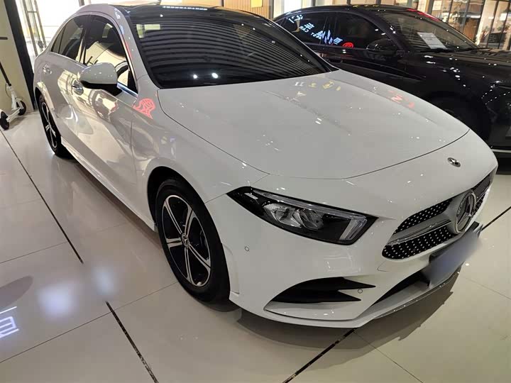 Фото 4 - Mercedes-Benz A-Class