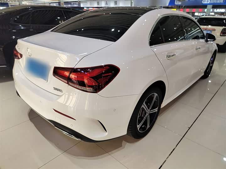 Фото 7 - Mercedes-Benz A-Class