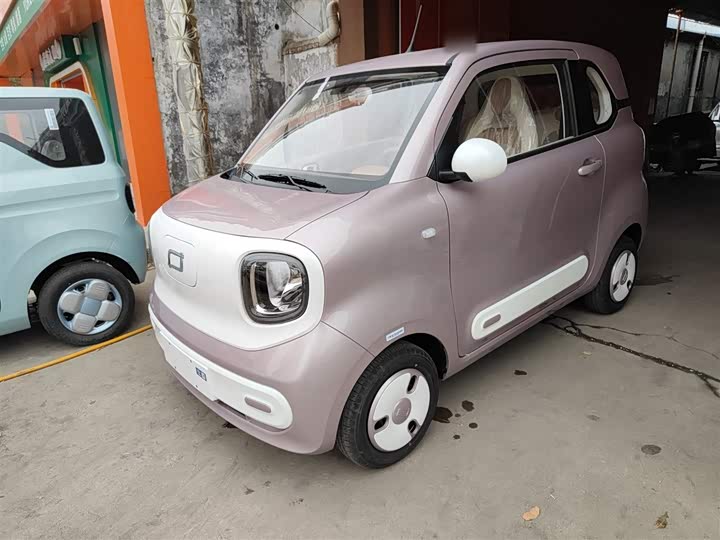 Фото 2 - Bestune Pony