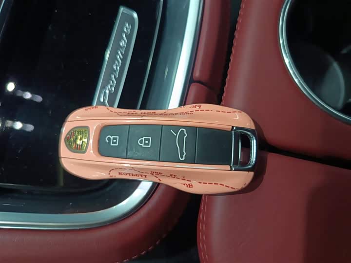 Фото 9 - Porsche Panamera