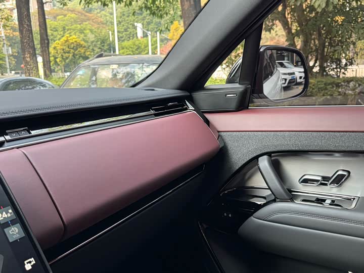 Фото 8 - Land Rover Range Rover Sport