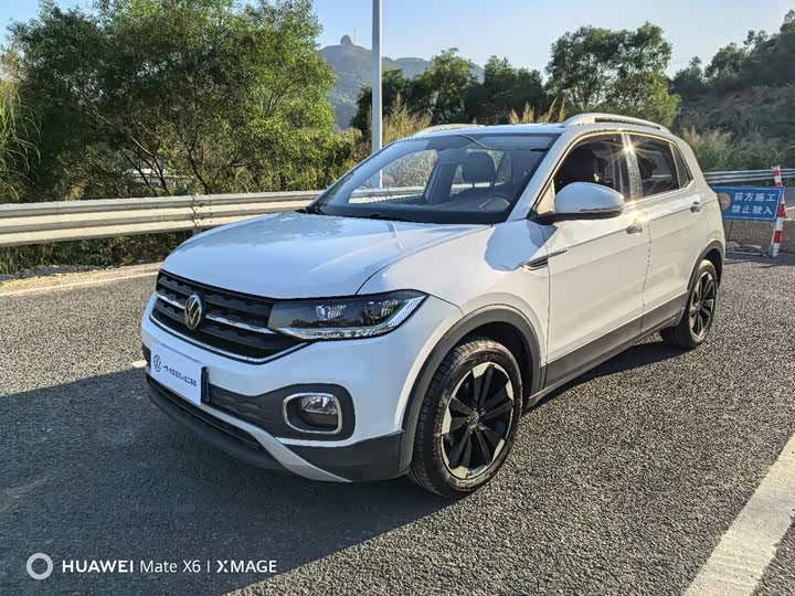 Фото 1 - Volkswagen Tacqua