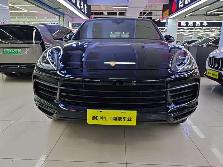 Фото 2 - Porsche Cayenne