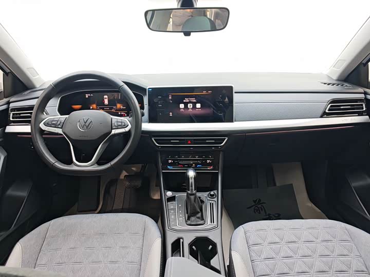 Фото 5 - Volkswagen Lavida