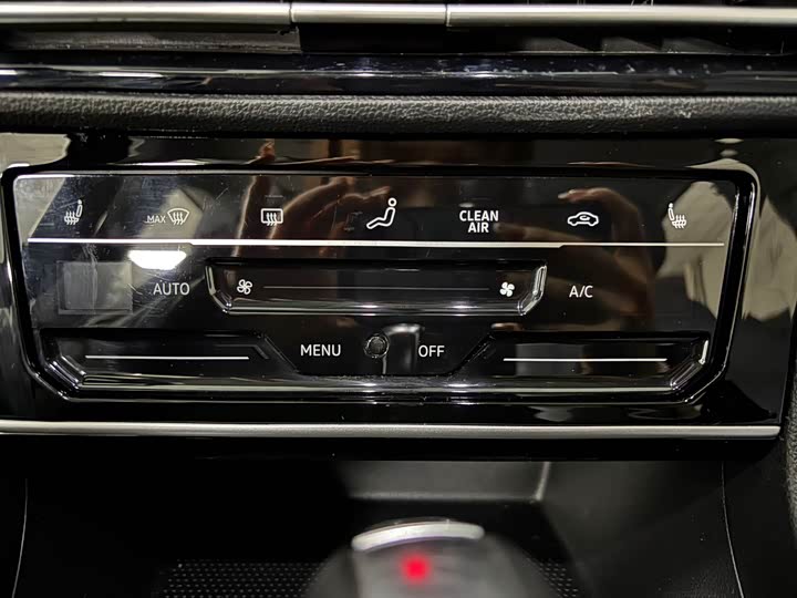 Фото 6 - Volkswagen Lavida