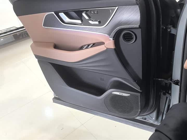 Фото 7 - Chery Tiggo 8L