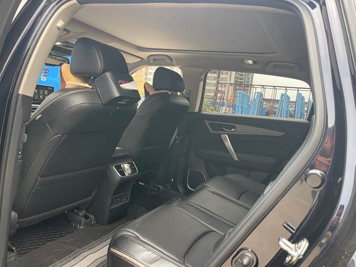 Фото 7 - Honda Avancier