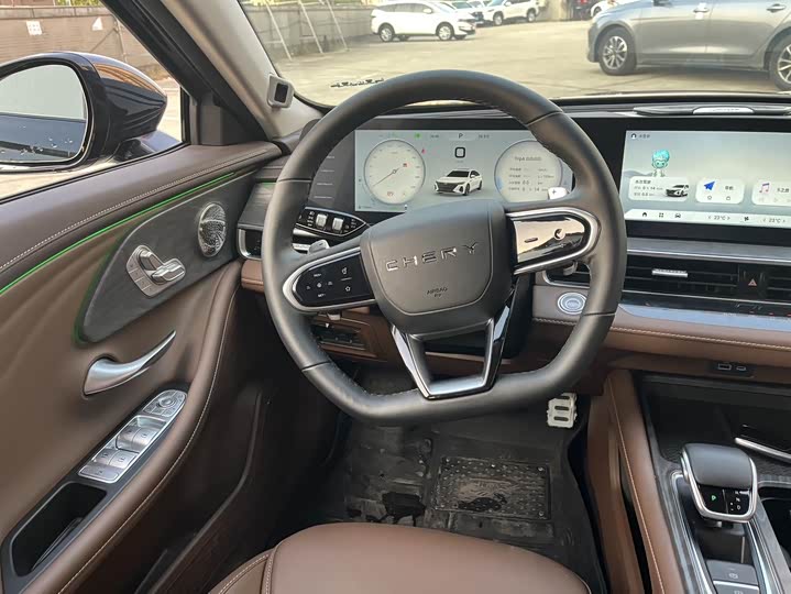 Фото 4 - Chery Arrizo 8