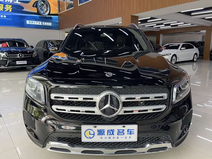 Фото 2 - Mercedes-Benz GLB-Class