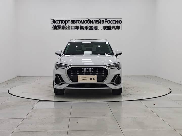 Фото 2 - Audi Q3