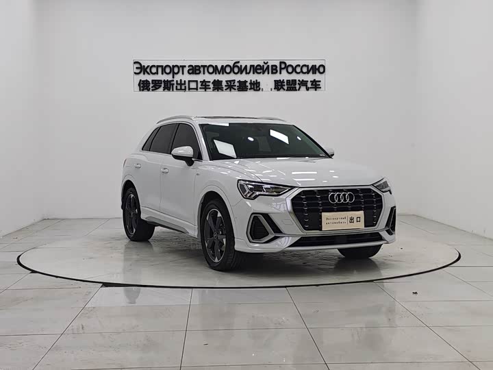 Фото 3 - Audi Q3
