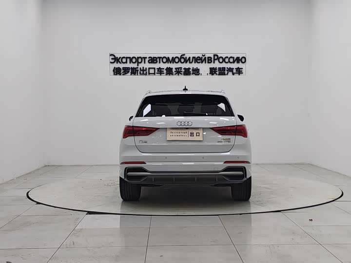 Фото 5 - Audi Q3