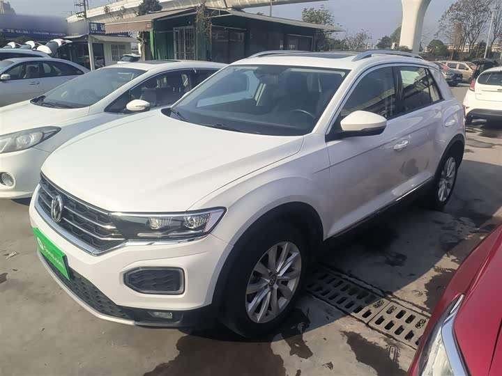 Фото 2 - Volkswagen T-Roc