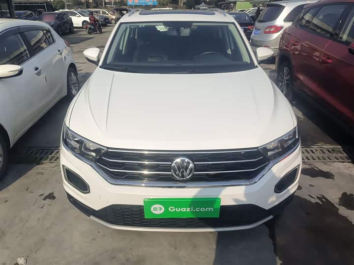 Фото 3 - Volkswagen T-Roc