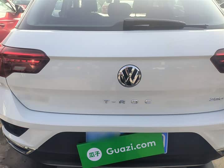 Фото 6 - Volkswagen T-Roc