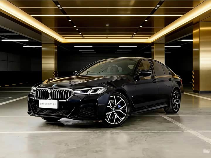 Фото 1 - BMW 5 Series