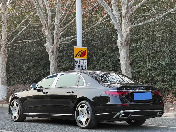 Фото 6 - Mercedes-Benz Maybach S-Class