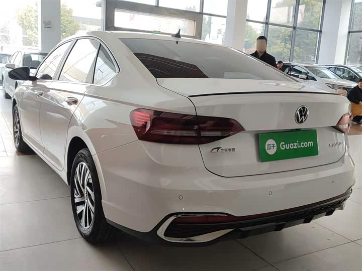 Фото 5 - Volkswagen Lavida