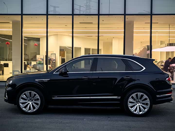 Фото 8 - Bentley Bentayga