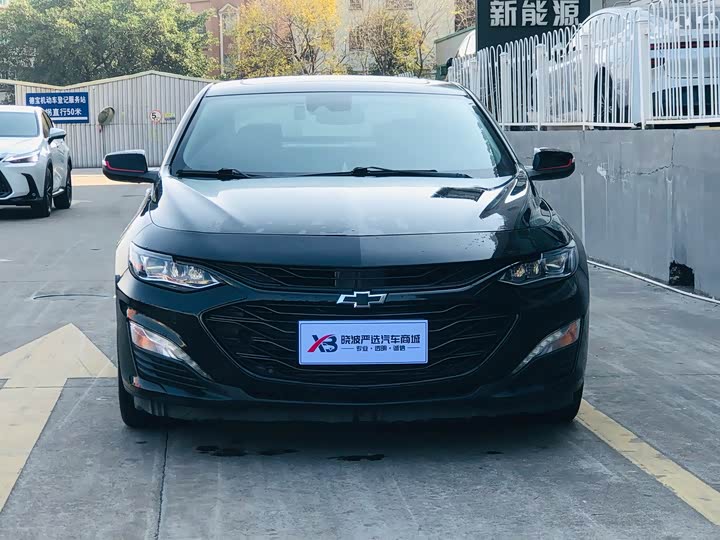 Фото 2 - Chevrolet Malibu XL
