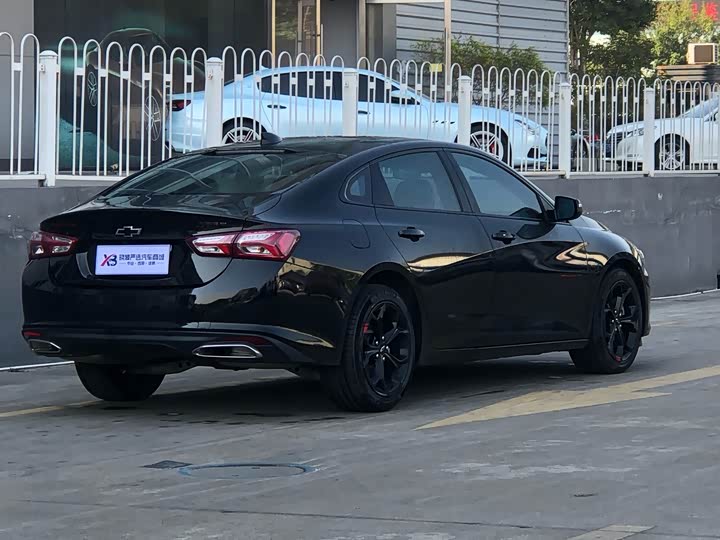 Фото 4 - Chevrolet Malibu XL