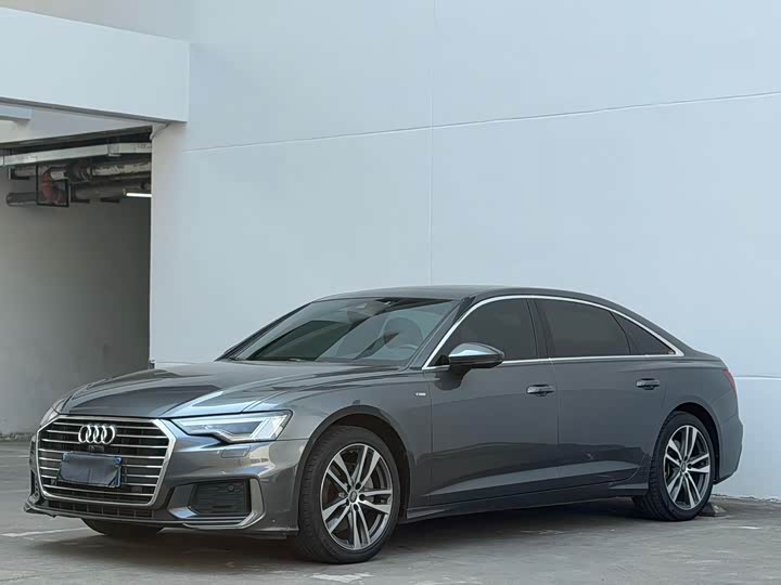 Фото 2 - Audi A6L