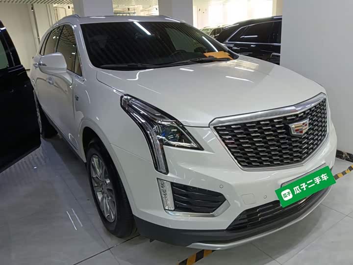 Фото 4 - Cadillac XT5