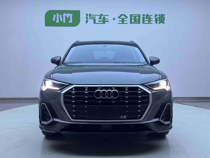 Фото 2 - Audi Q3