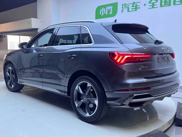 Фото 4 - Audi Q3