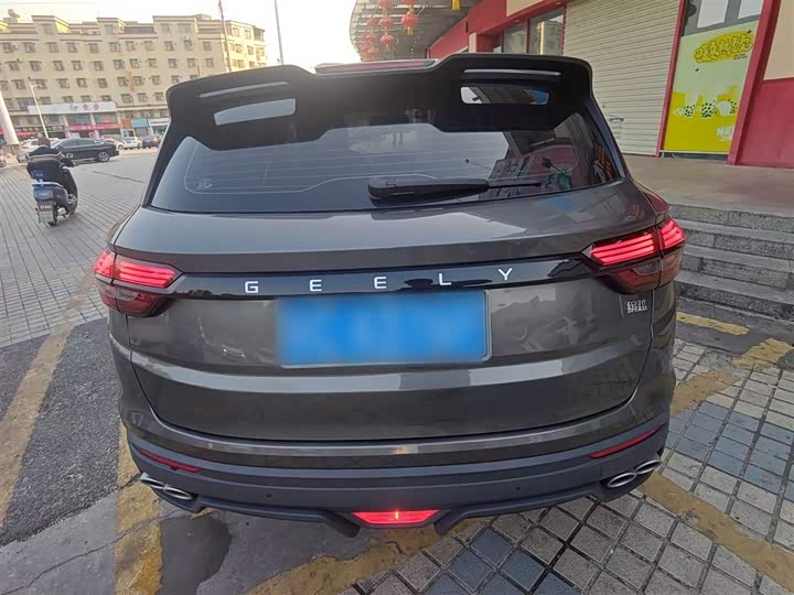 Фото 6 - Geely Coolray