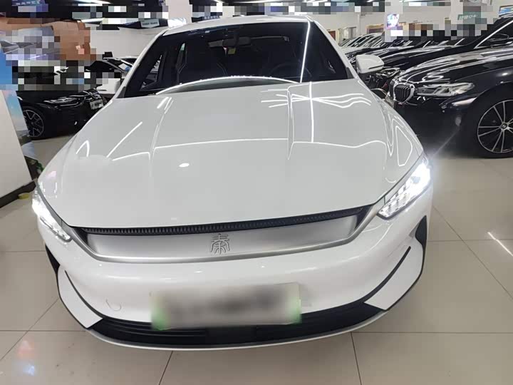 Фото 3 - BYD Qin Plus