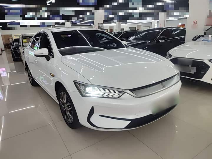 Фото 4 - BYD Qin Plus