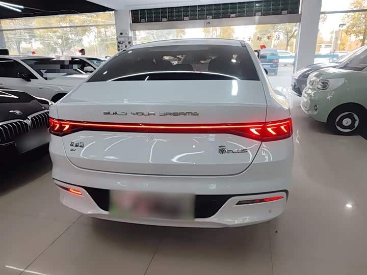 Фото 6 - BYD Qin Plus