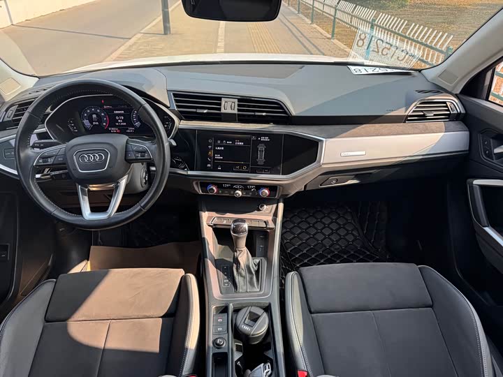 Фото 5 - Audi Q3