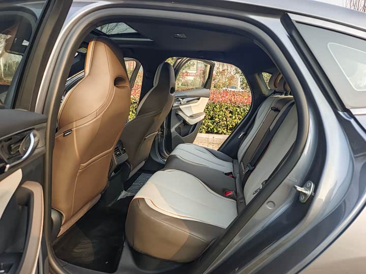 Фото 5 - BYD Qin Plus