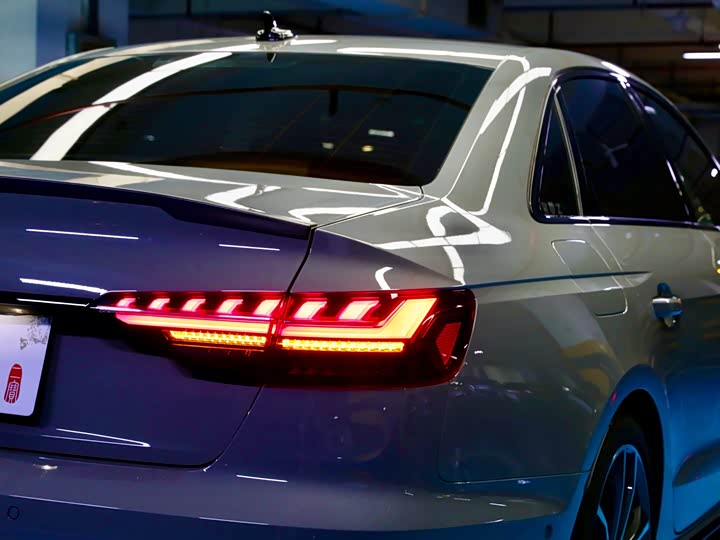 Фото 5 - Audi S4