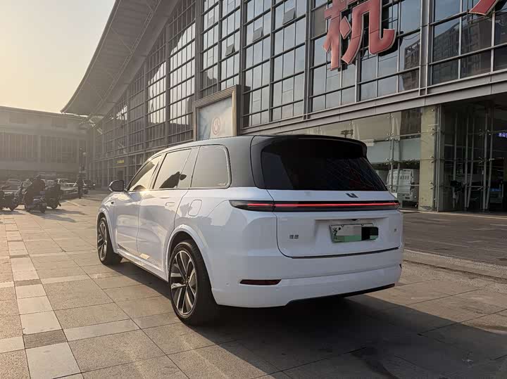 Фото 3 - LiXiang L9